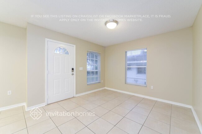 Building Photo - 913 W Lake Cannon Dr NW