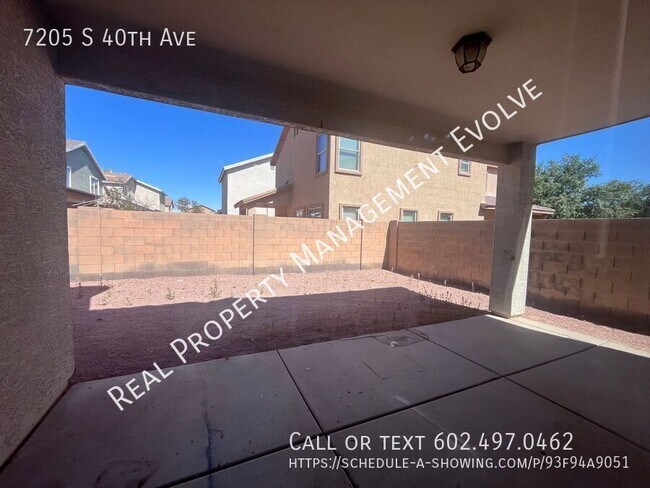 Building Photo - 7205 S 40th Ave