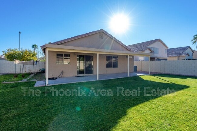 Building Photo - 1362 N McKenna Ln