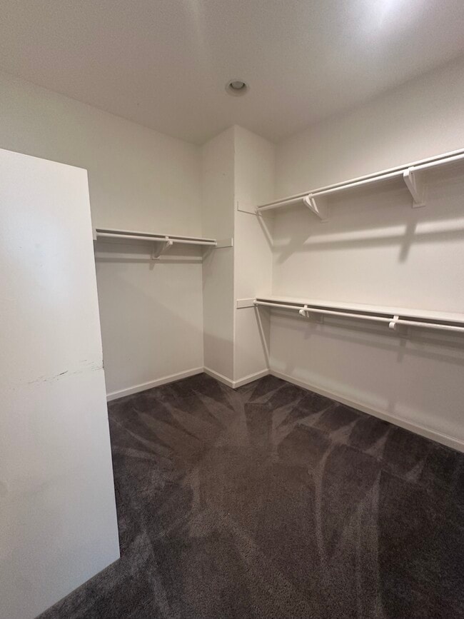 Building Photo - 6449 Autumn Gold Way