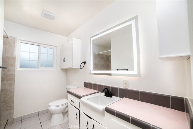 Building Photo - 2958 Gramercy St