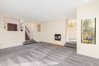 Building Photo - 17633 NE 88th Pl