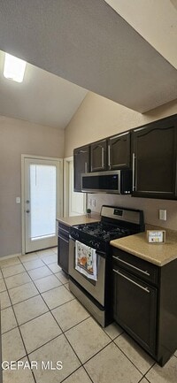 Building Photo - 14357 Puentecillas Dr