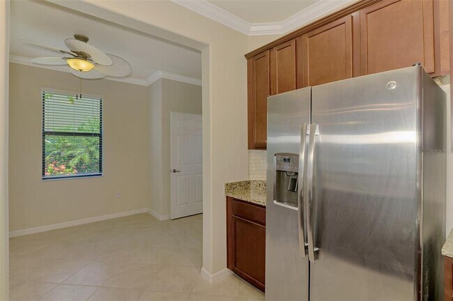 Building Photo - 20210 Lagente Cir