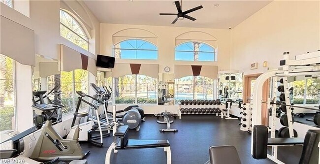 Building Photo - 2050 W Warm Springs Rd