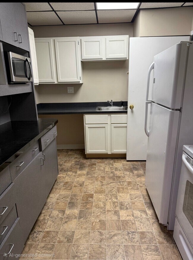 Building Photo - 114 S Mississippi St