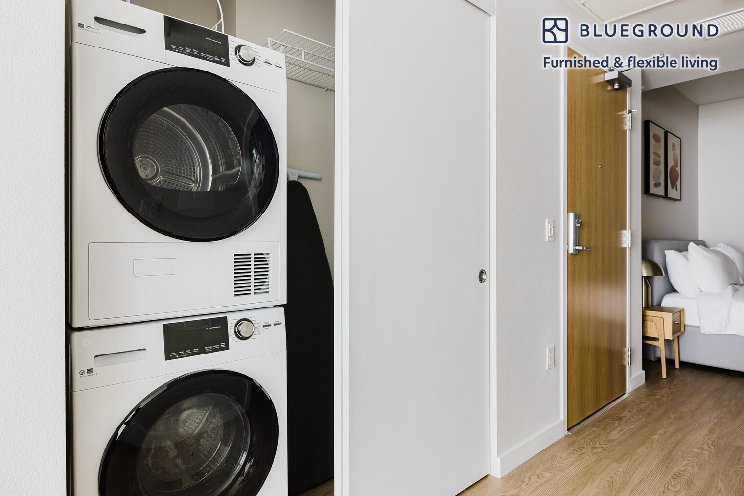 Building Photo - 200 Mesnager St