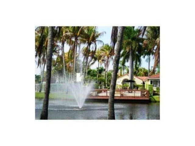 Building Photo - 631 Lyons Rd