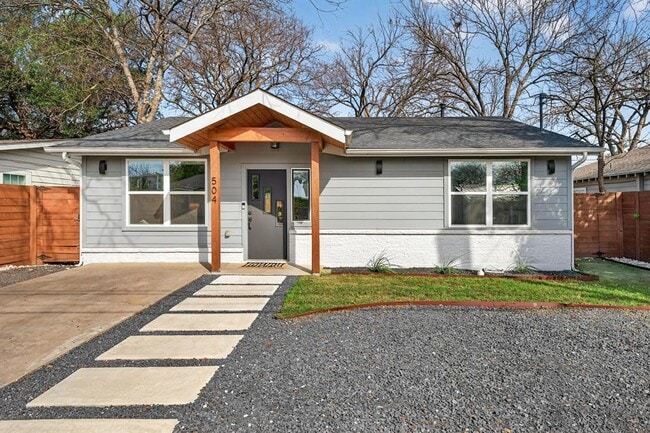 Building Photo - 504 W Croslin St