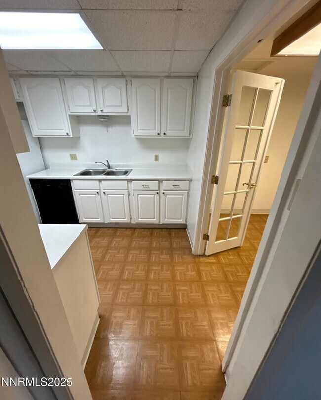 Building Photo - 1706 London Cir