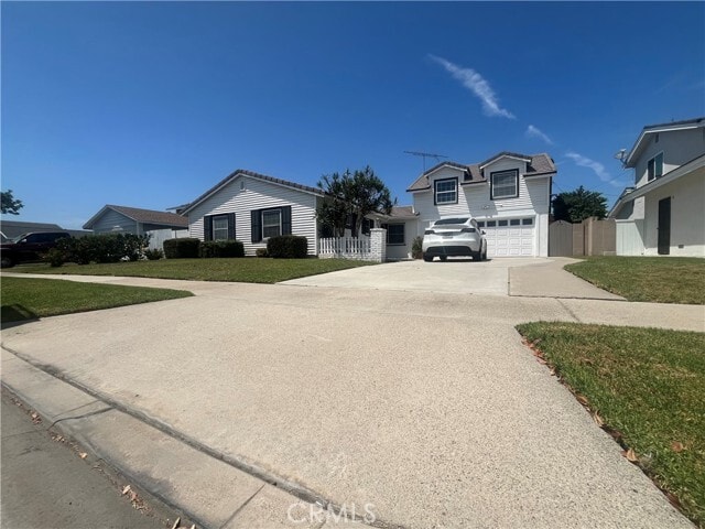 Building Photo - 9441 El Blanco Ave