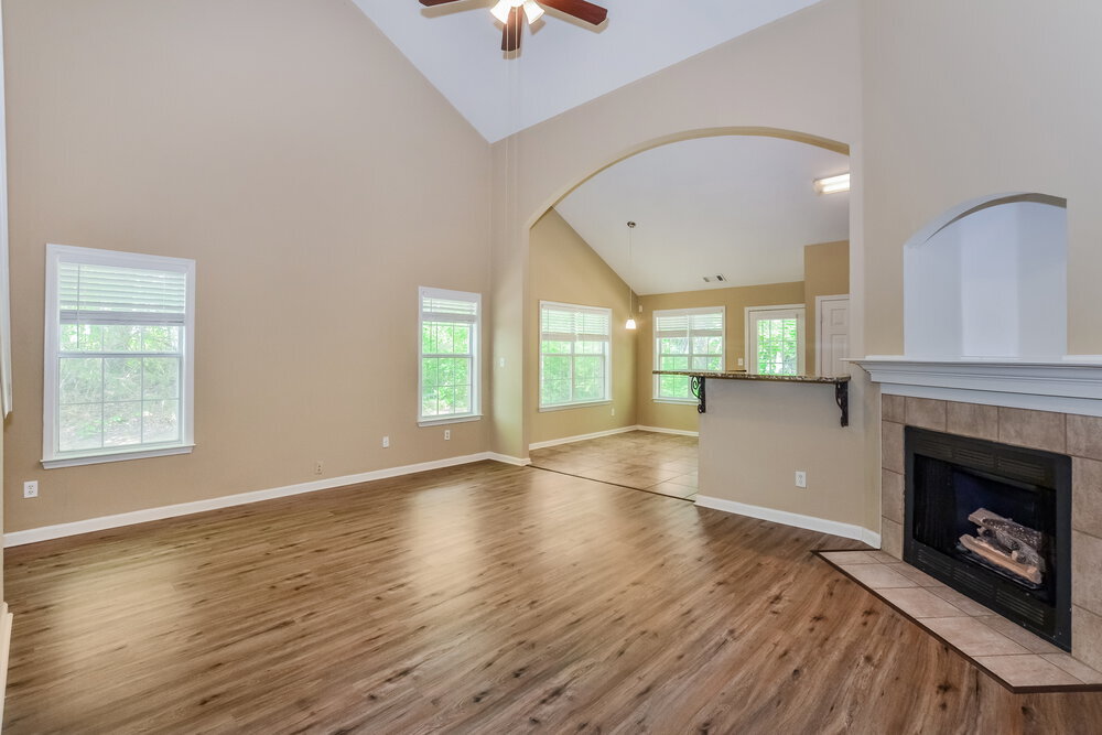 Building Photo - 944 Shorey Ln