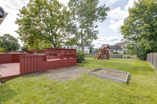 Building Photo - 285 Stanton Dr