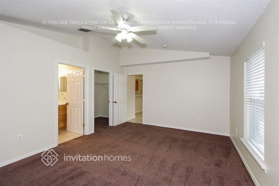 Building Photo - 575 Eagle Ct