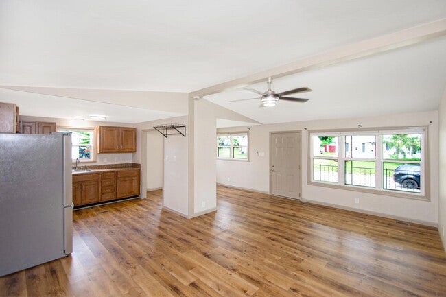 Building Photo - 169 Wilmar Ave