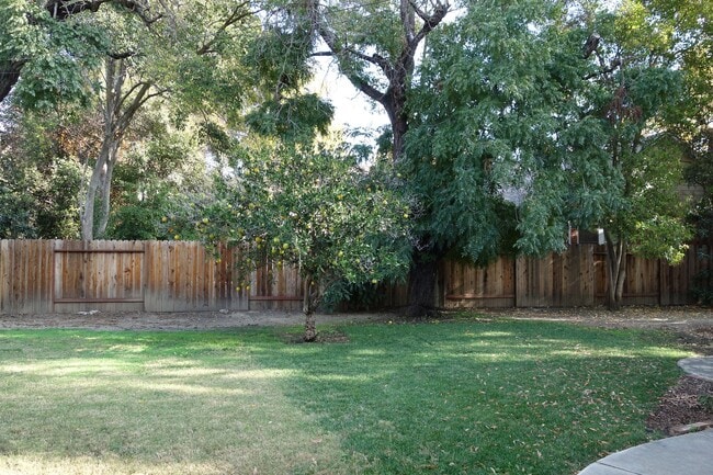 Building Photo - Charming 1910 Winters Home – 3 Bed, 2 Bath – Steps from Historic Downtown