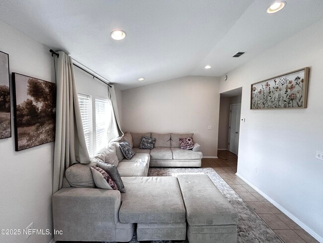 Building Photo - 5163 Magnolia Valley Dr