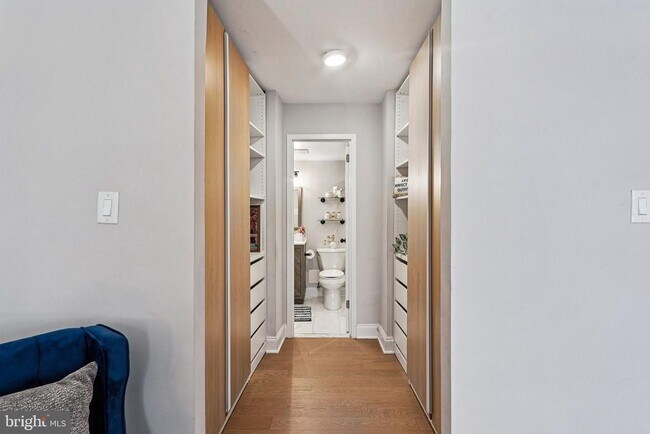 Building Photo - 4620 N Park Ave