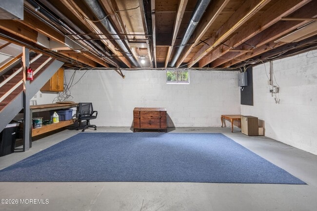 Building Photo - 29 Demmert Ave