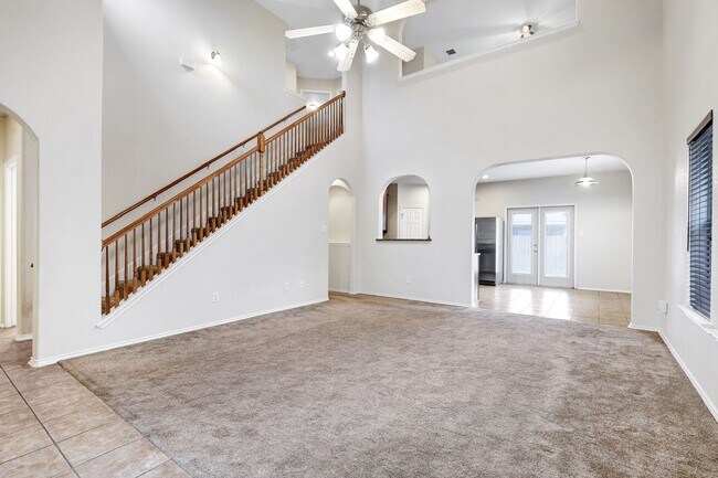 Building Photo - 10410 Weser Ln