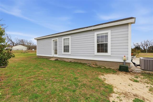 Building Photo - 304 Co Rd 2260