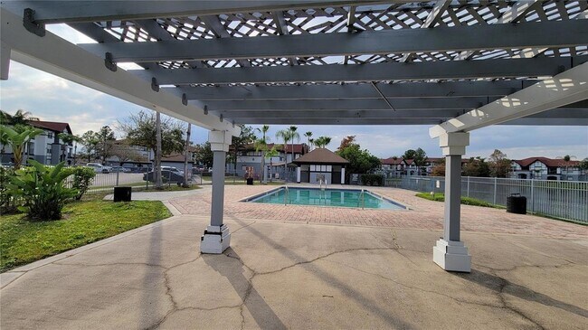 Building Photo - 3702 Palm Desert Ln