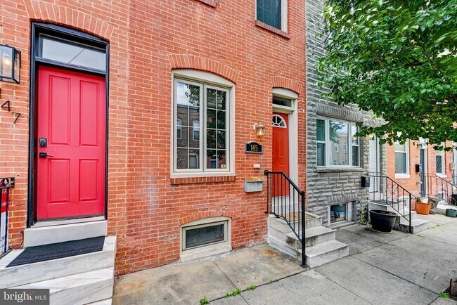 Building Photo - 145 N Streeper St