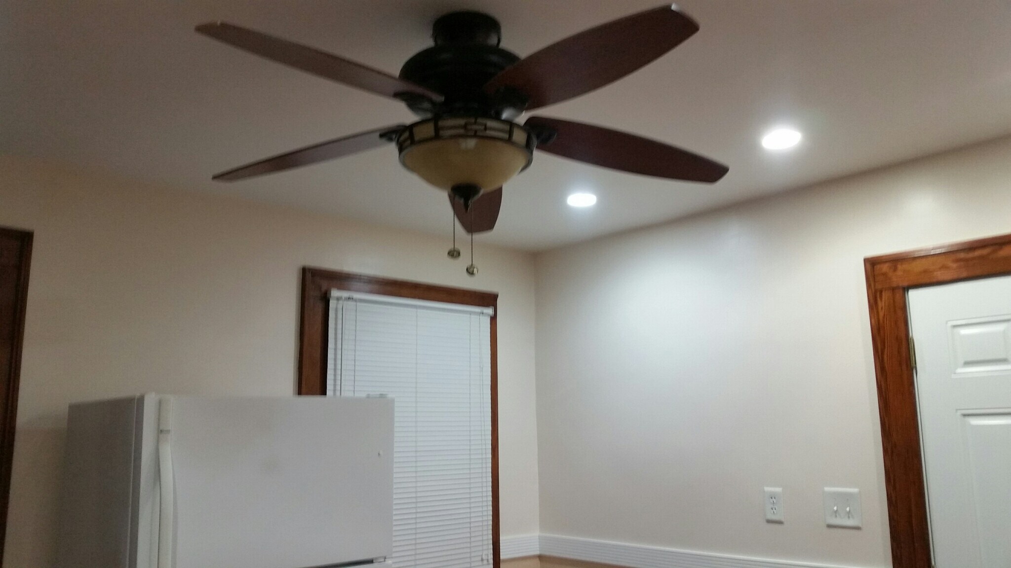 Kitchen - 261 View St