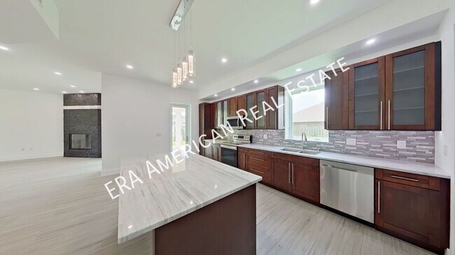 Building Photo - 5487 Cimmeron Ct