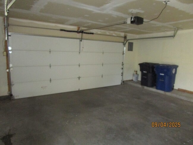 Building Photo - NE Heights 2bedroom 1000SF