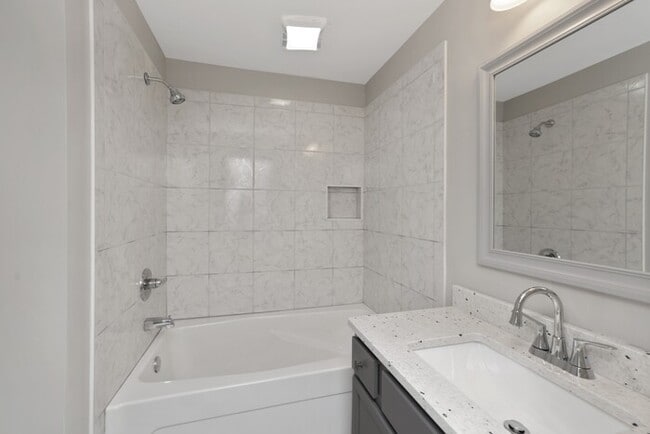 Building Photo - 5113 Crowley Dr