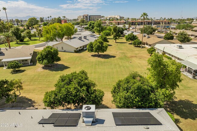 Building Photo - 10229 W Bolivar Dr