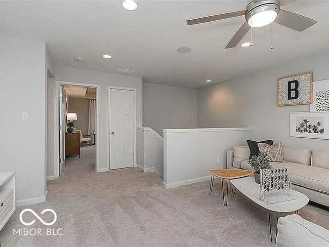 Building Photo - 4957 Oak Hl Dr