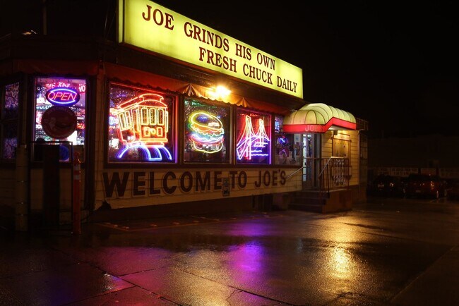 Building Photo - Spacious & Bright 2BR|1BA w/ One Garage Parking Spot Included