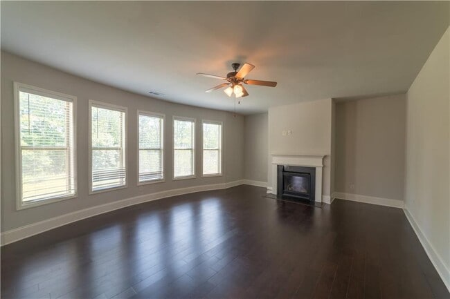 Building Photo - 7445 Oldbury Pl