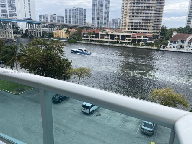 Building Photo - 2 bedroom in Sunny Isles Beach FL 33160