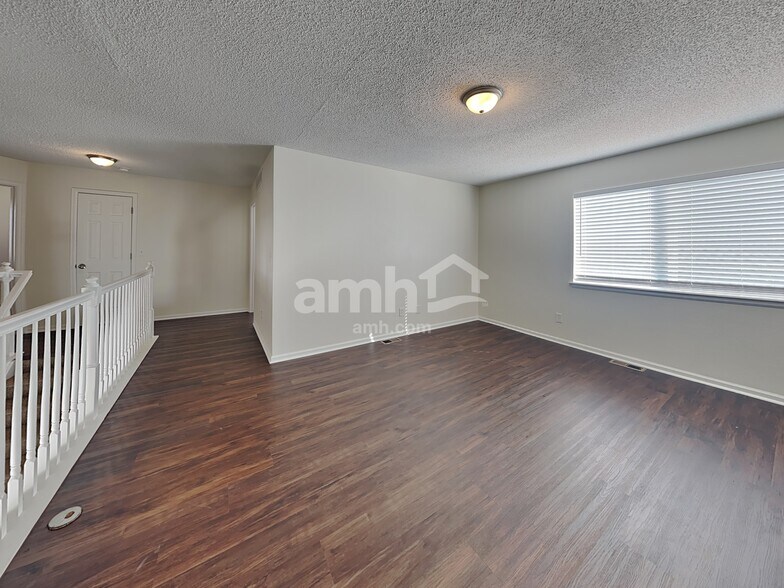 Building Photo - 4103 N Malta St