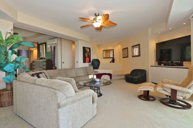 Building Photo - Furnished, 2 Bed/3 Bath Wailea Palms Residence Gated with Ocean Views