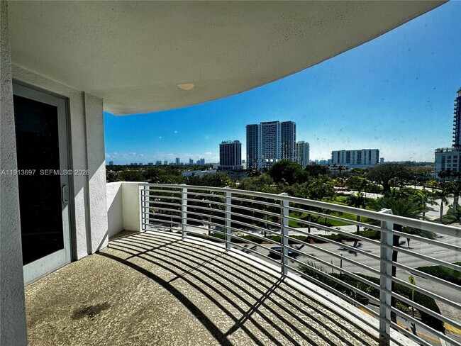 Building Photo - 1830 Radius Dr