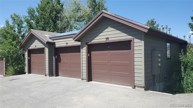 Building Photo - 30 Spyglass Ln