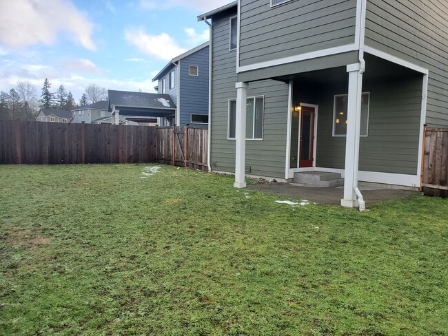 Building Photo - Home for Rent in Puyallup