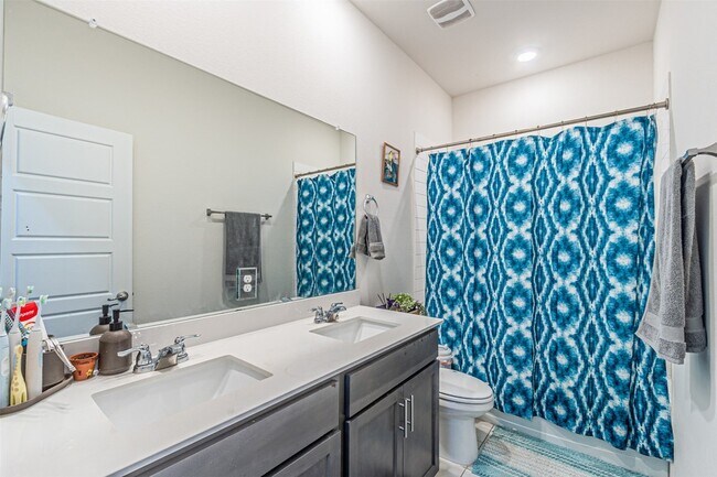 Building Photo - 3316 Azure Ln