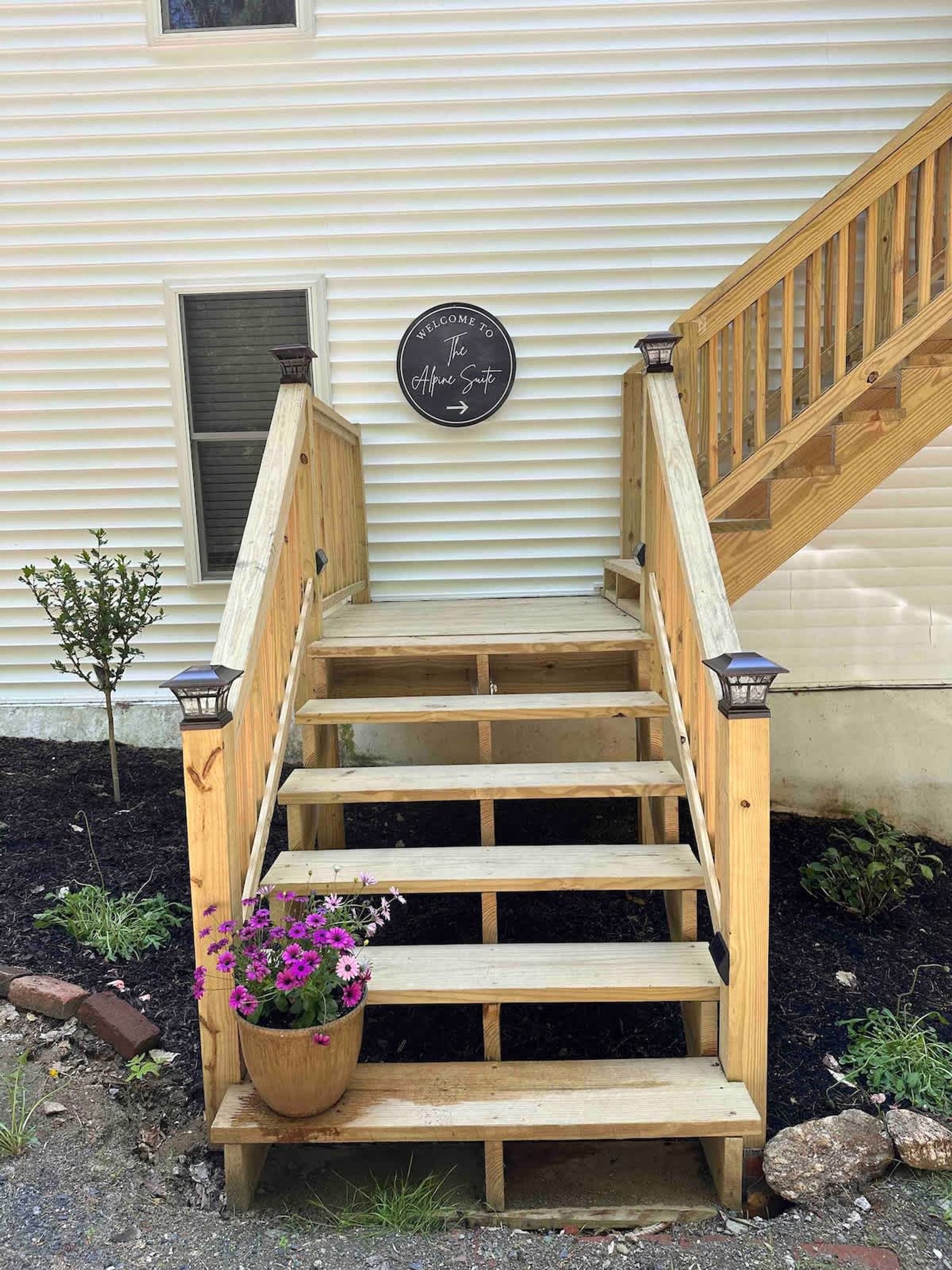 Building Photo - 18 Alpine Ct