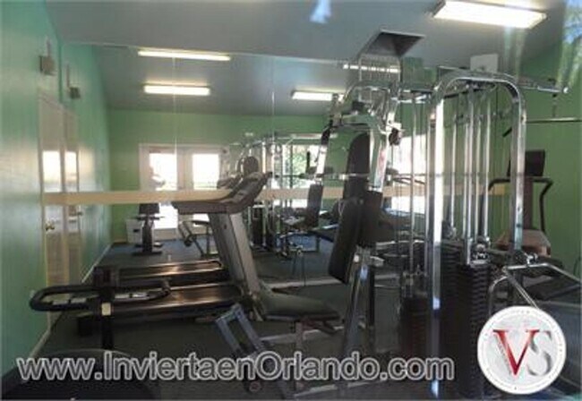 Building Photo - Two  bedroom and two bathroom condo with lakeview balcony