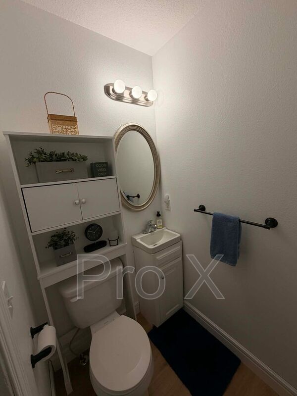 Building Photo - 2121 S Kentucky Ave