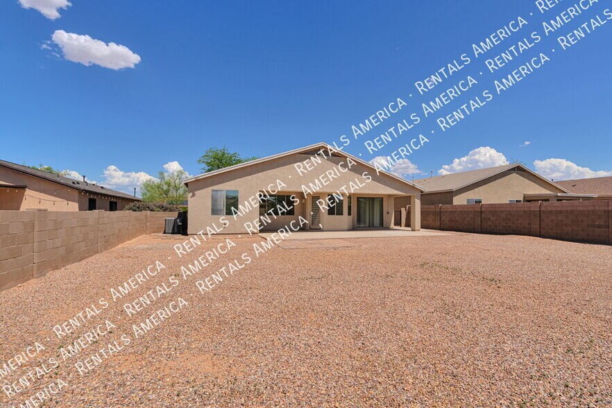 Building Photo - 6722 S Averroes Rd