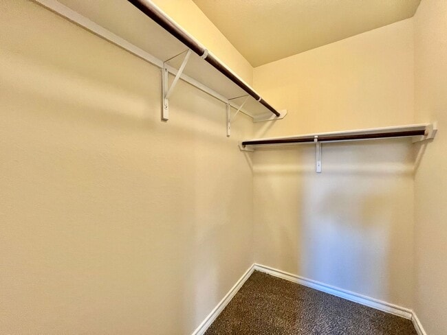Building Photo - 6414 Attucks Ln