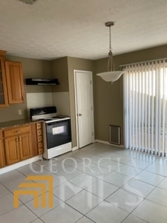 Building Photo - 422 Bainbridge Dr