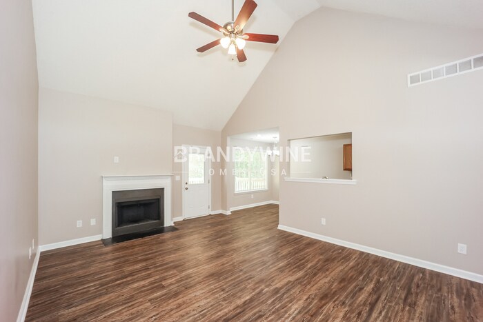 Building Photo - 2040 Club Bay Dr