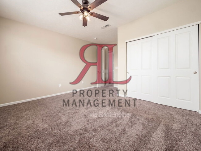 Building Photo - 719 Wintergreen Wy